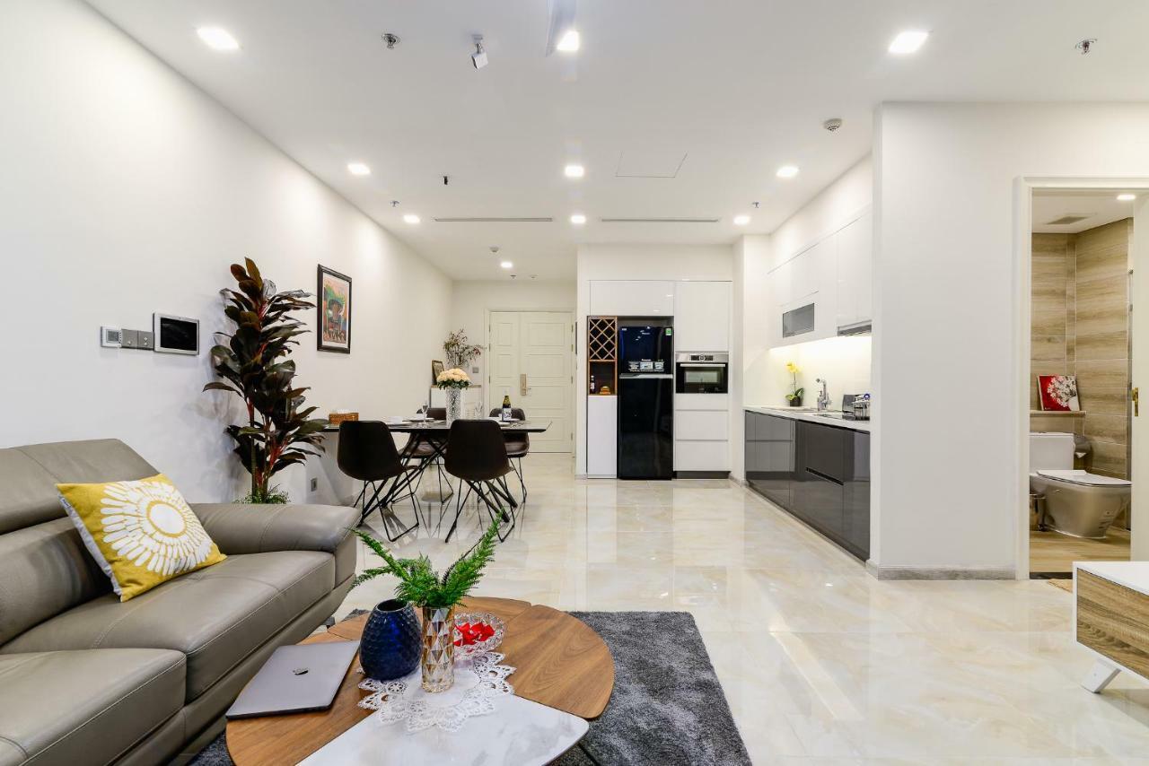 Aqua Apartment: Vinhome Stunning View